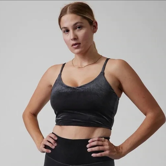 NWT Athleta Elation V-Neck Velvet D-DD+ Crop in Black, Women's Size XS - Picture 1 of 8